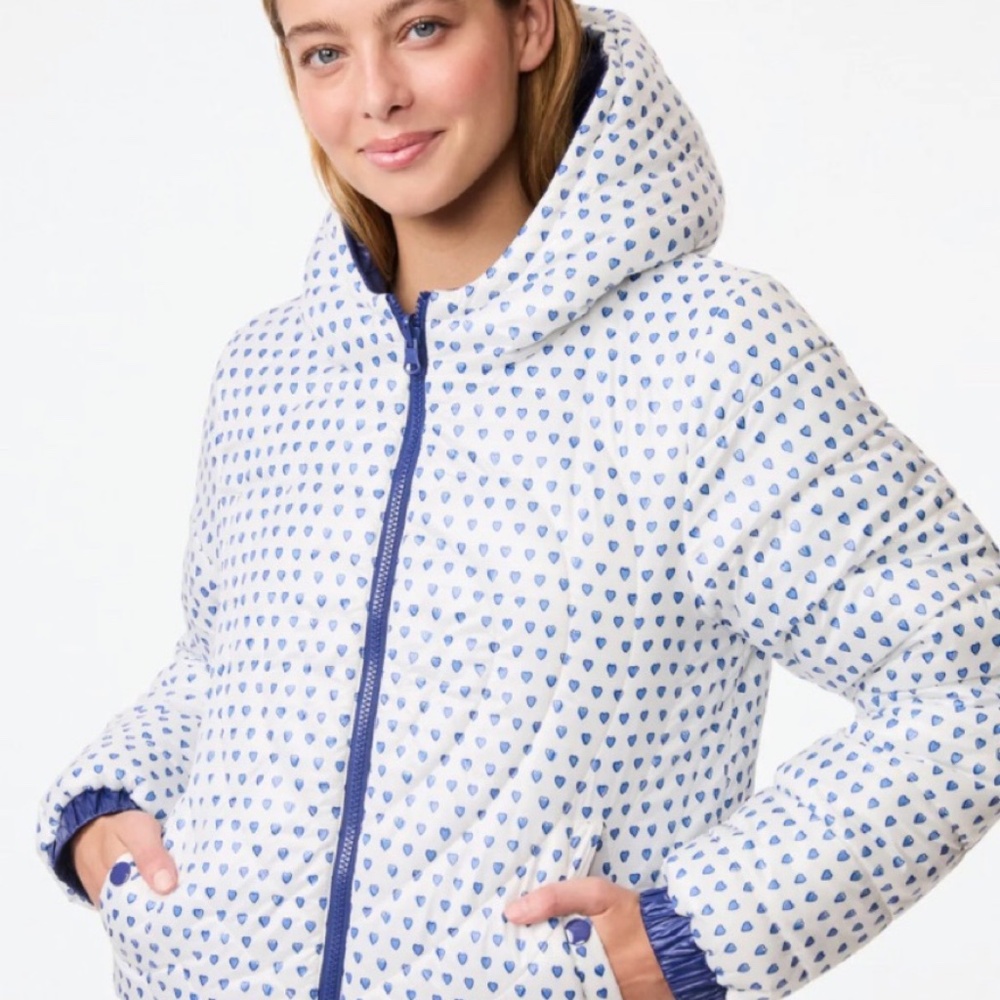 Women’s Roller Rabbit small Heart Print Reversable Puffer Jacket - Picture 5 of 5
